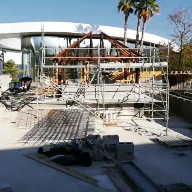 Himba diseños exteriores centro comercial oasis torrejón Madrid